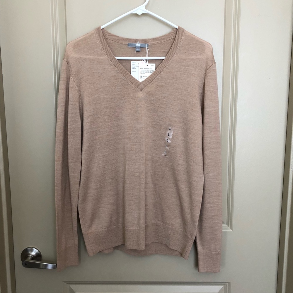 UNIQLO Wool V Neck Sweater